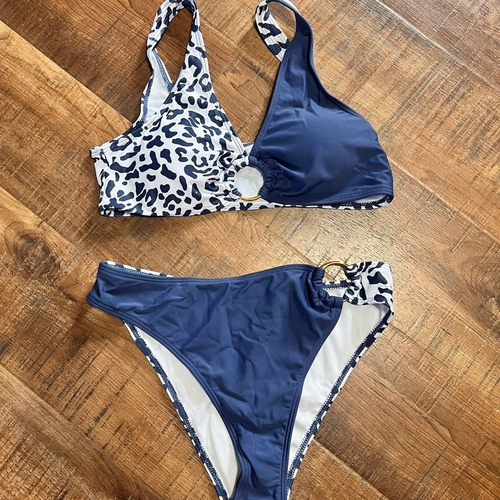 SHEIN Navy Bikini Set with Chic Design and Comfortable Fit